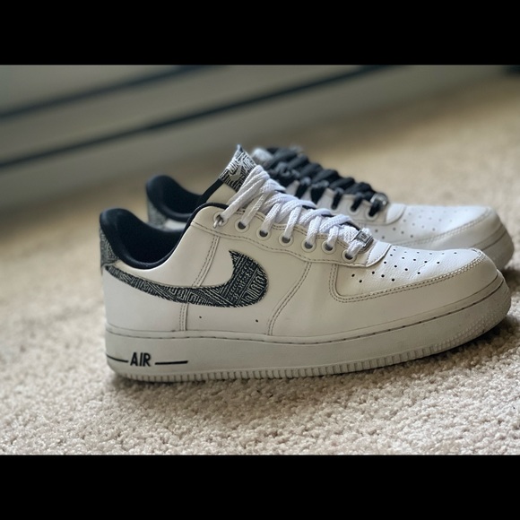 I am selling Air Force 1s they are size 9.5, worn about it 10 times - Picture 3 of 6